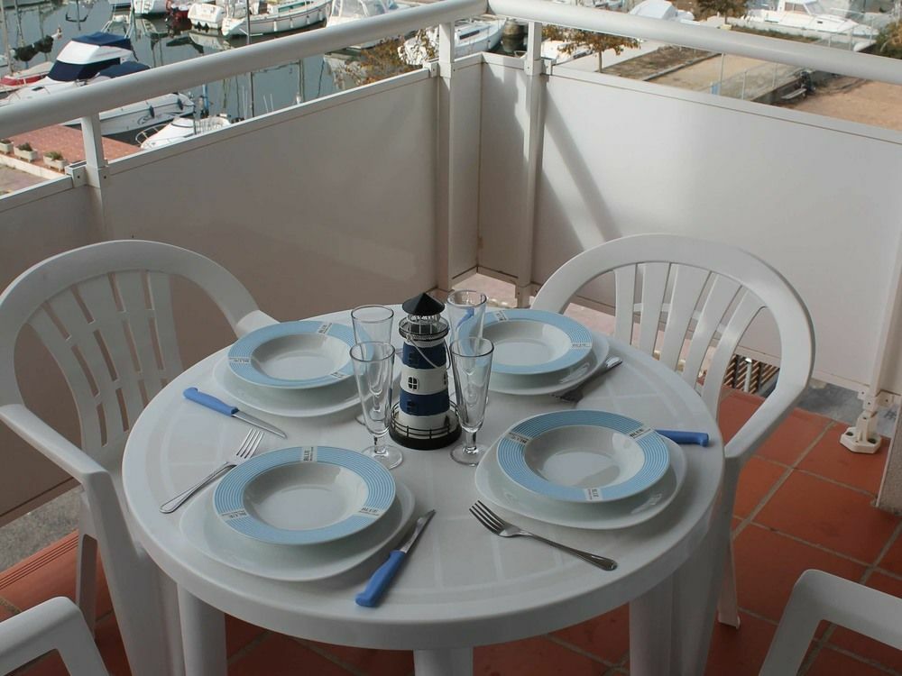 Port Canigo Apartments Roses Exterior foto